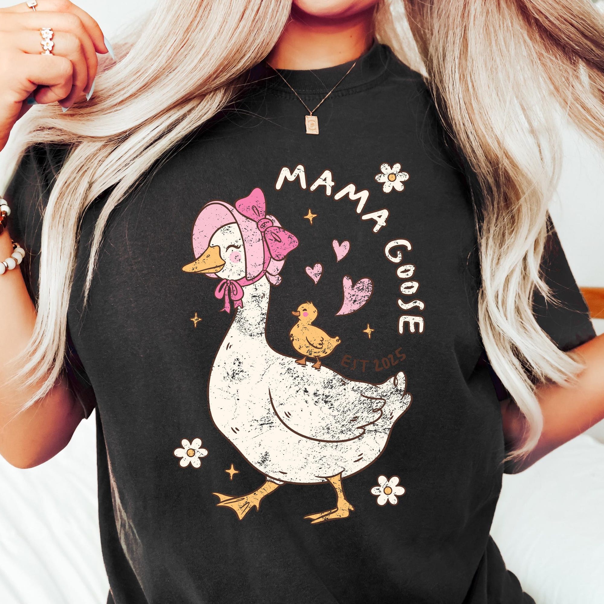 Mama Goose Comfort Colors T-Shirt - Funny Mother's Day Gift, Whimsical Goose Design, Inspirational Mom Crewneck
